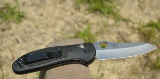 why folding knives is must